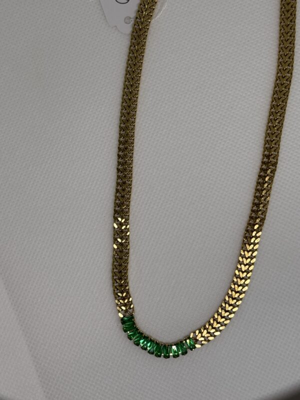 COLLAR MENTA