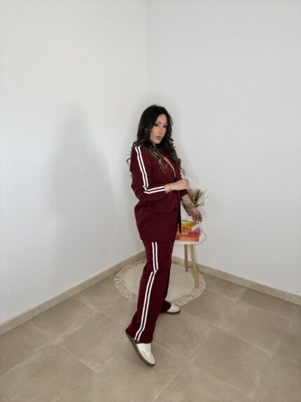 TRAJE GRANATE
