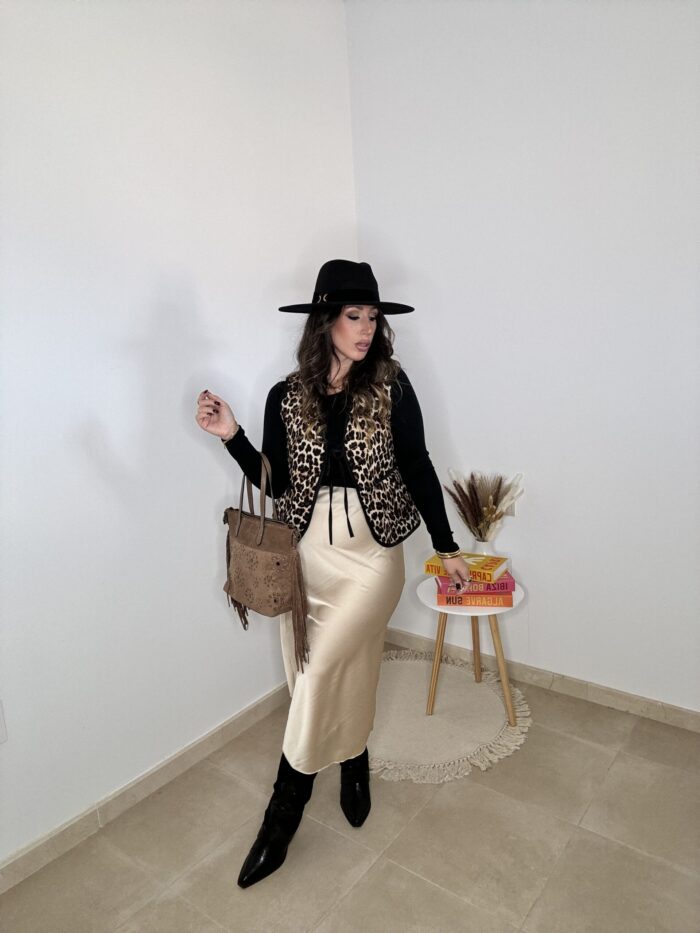 FALDA SATINADA ZARA - Imagen 10