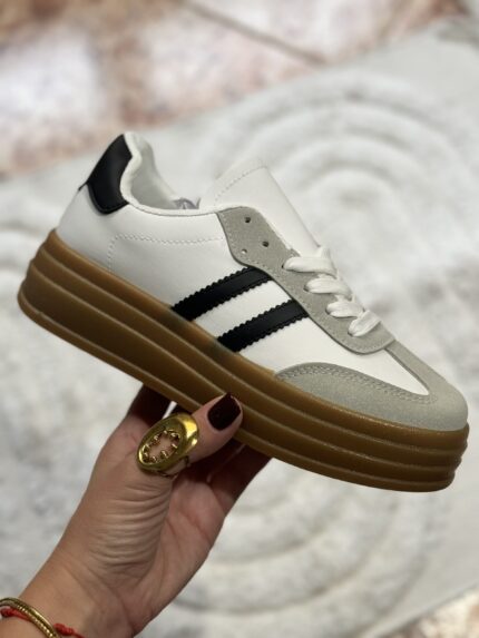 DEPORTIVAS GAZELA