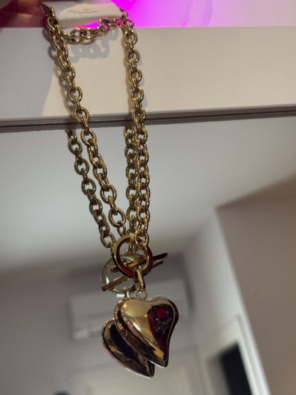COLLAR LOVE
