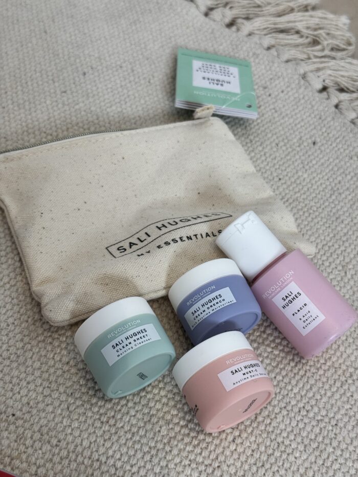 MINI SET SKIN CARE REVOLUTION - Imagen 2